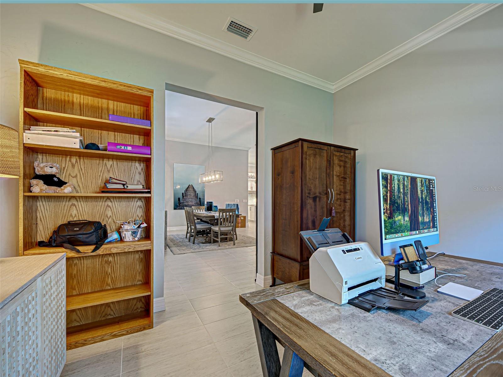 ISLANDWALK/THE WEST VLGS PH 8 - Residential