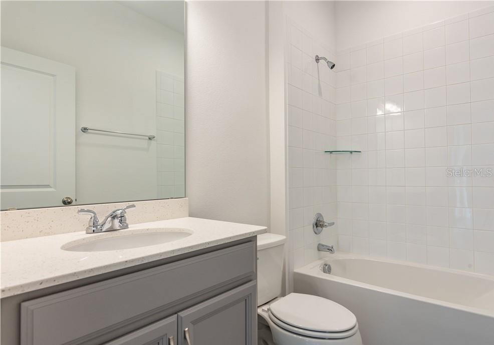 SANCTUARY/HAMLIN - Residential Lease