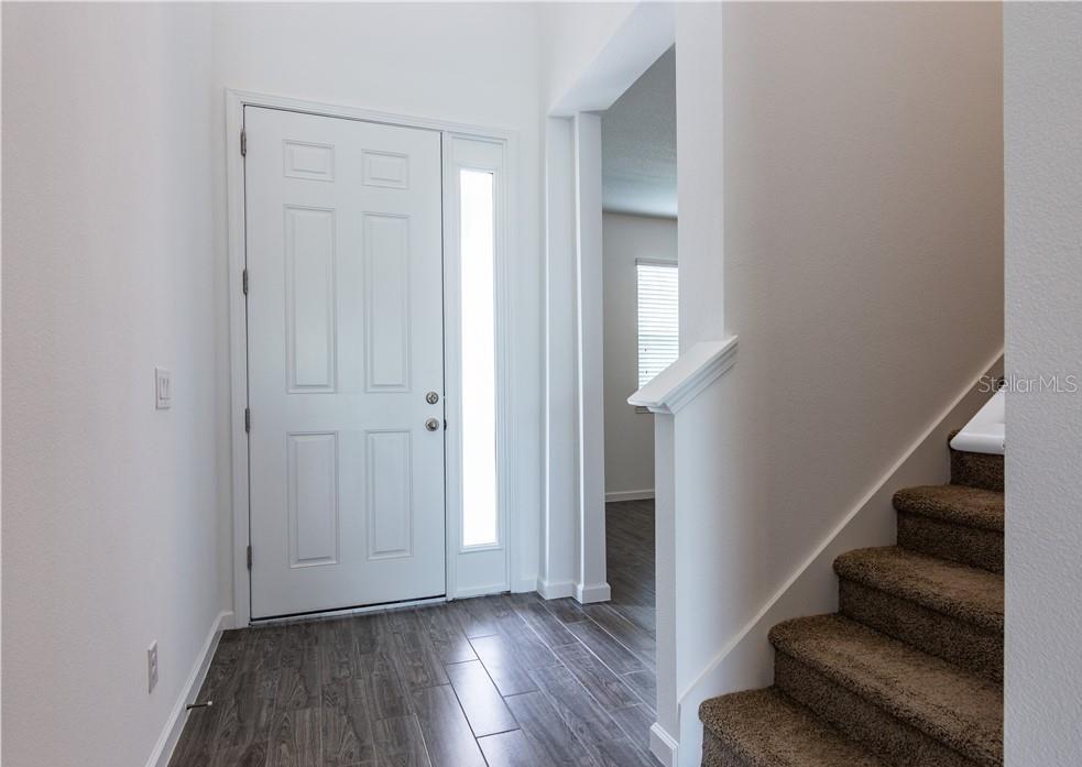 SANCTUARY/HAMLIN - Residential Lease