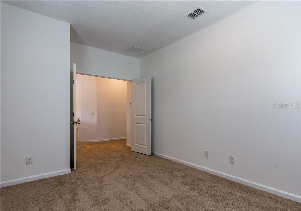 SANCTUARY/HAMLIN - Residential Lease