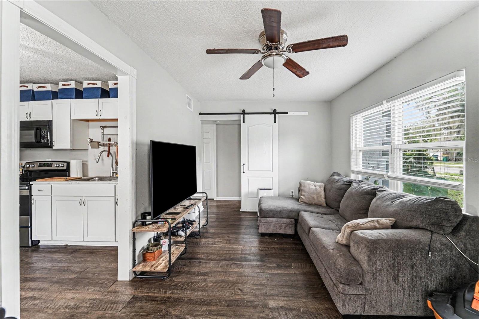 EAST TOWN - Residential