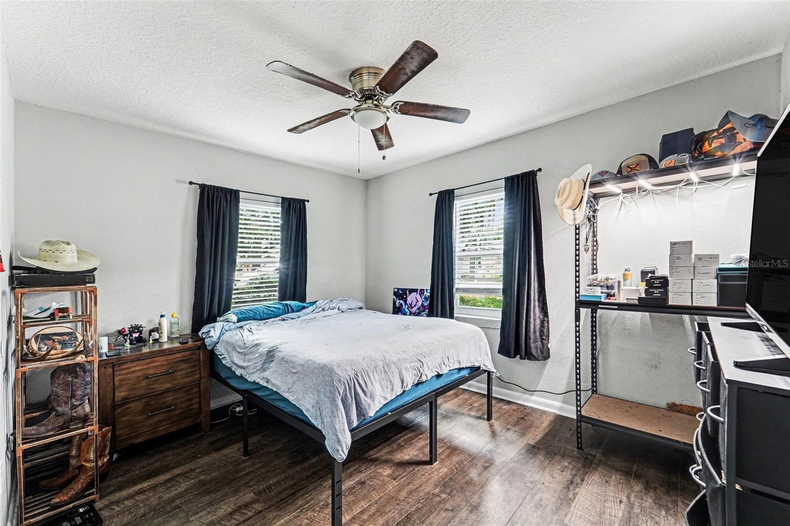 EAST TOWN - Residential