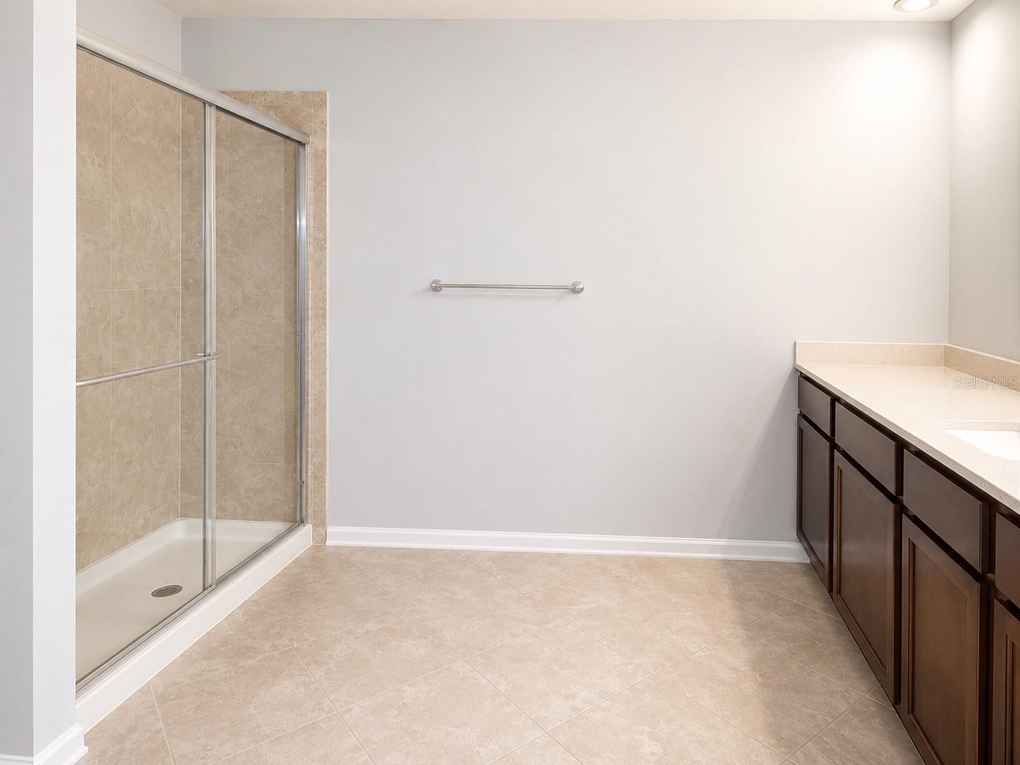 BRIAR OAKS VILLAGE 2 - Residential Lease