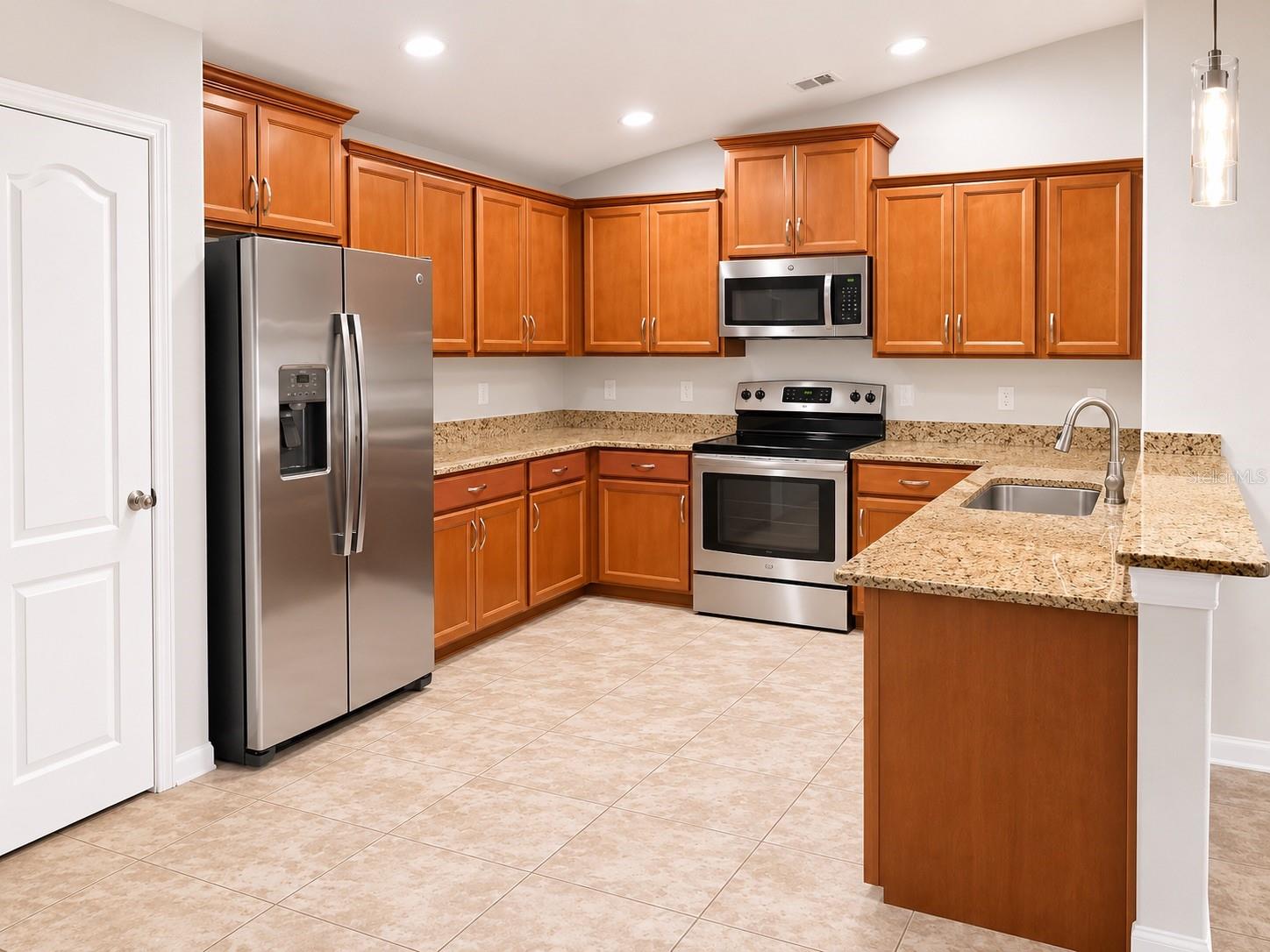 BRIAR OAKS VILLAGE 2 - Residential Lease