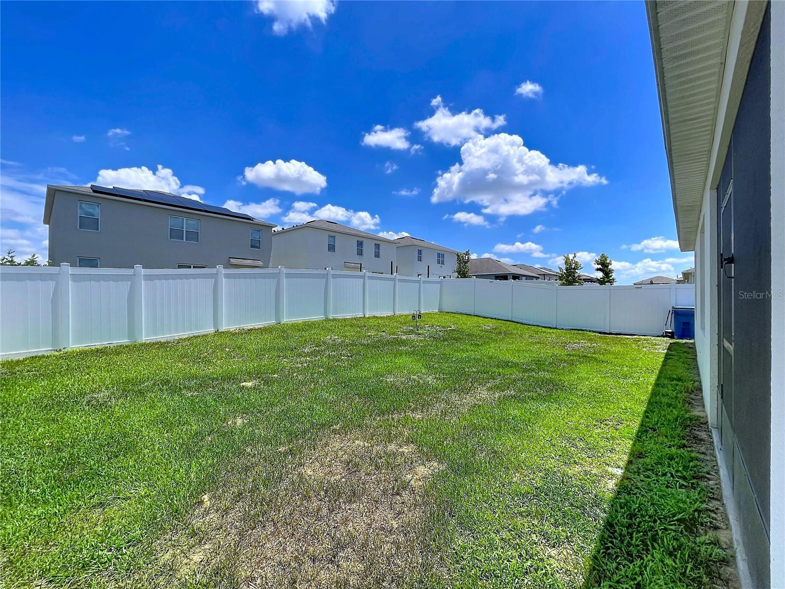 ORCHID GROVE - Residential