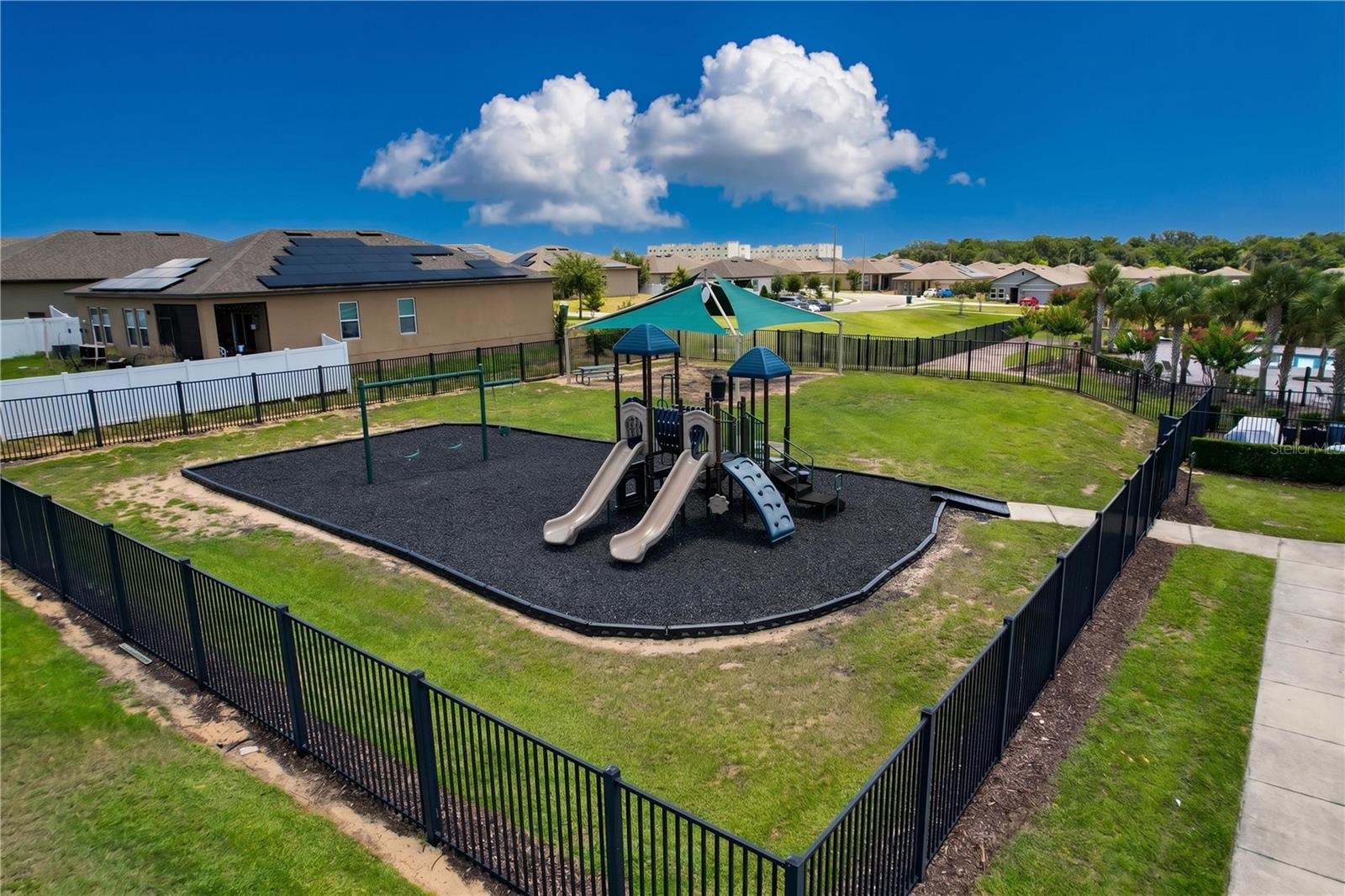 ORCHID GROVE - Residential