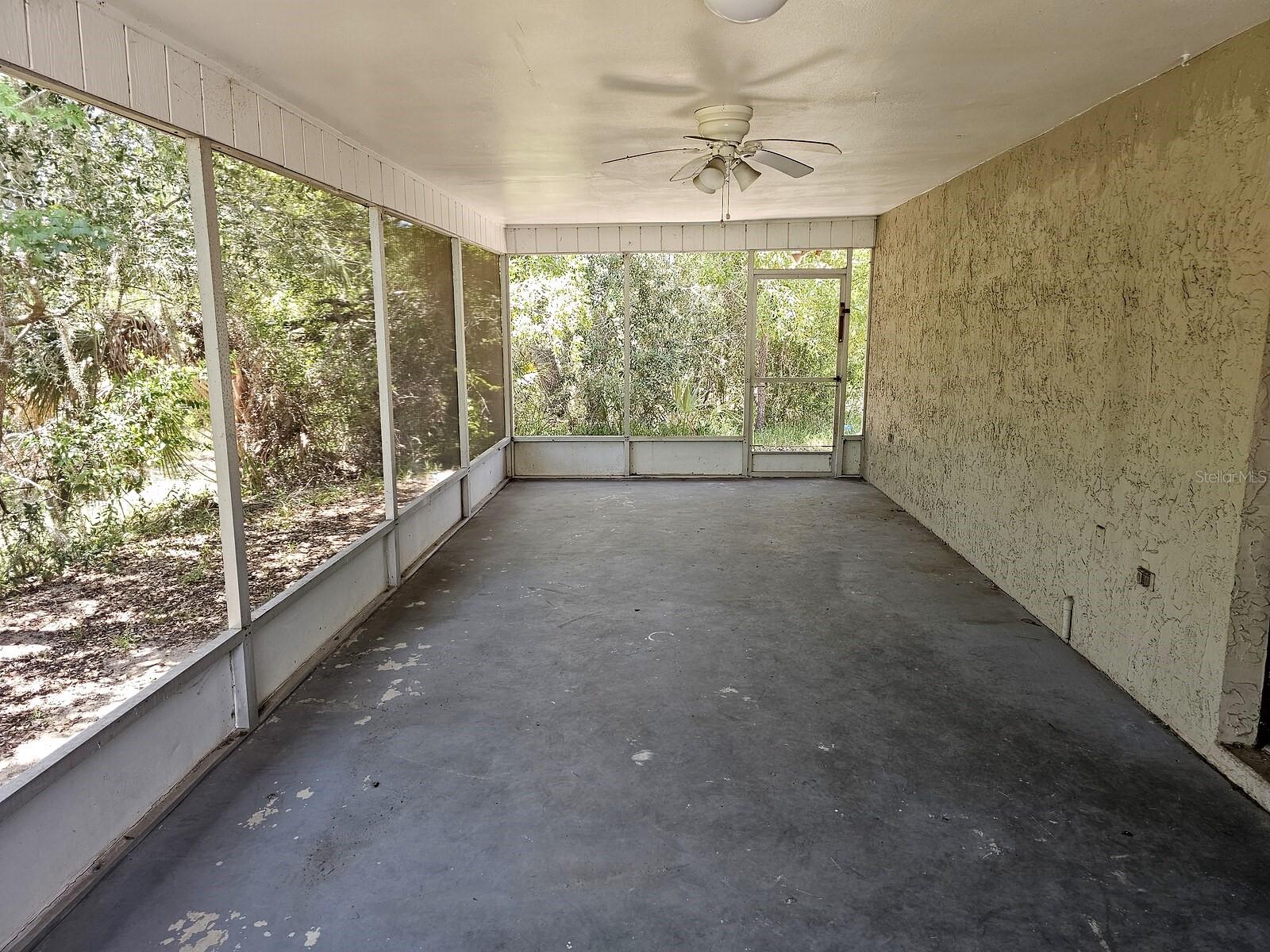 SPRING HILL UNIT 1 - Residential Income