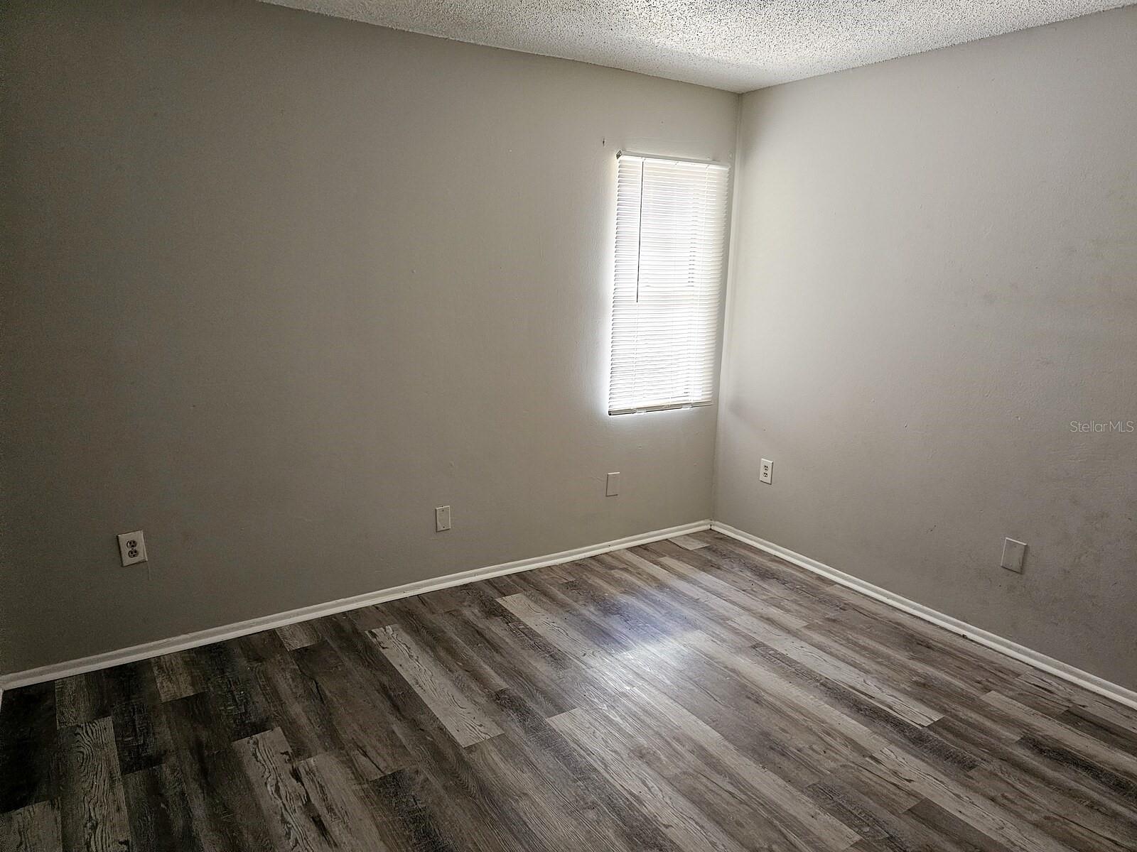 SPRING HILL UNIT 1 - Residential Income