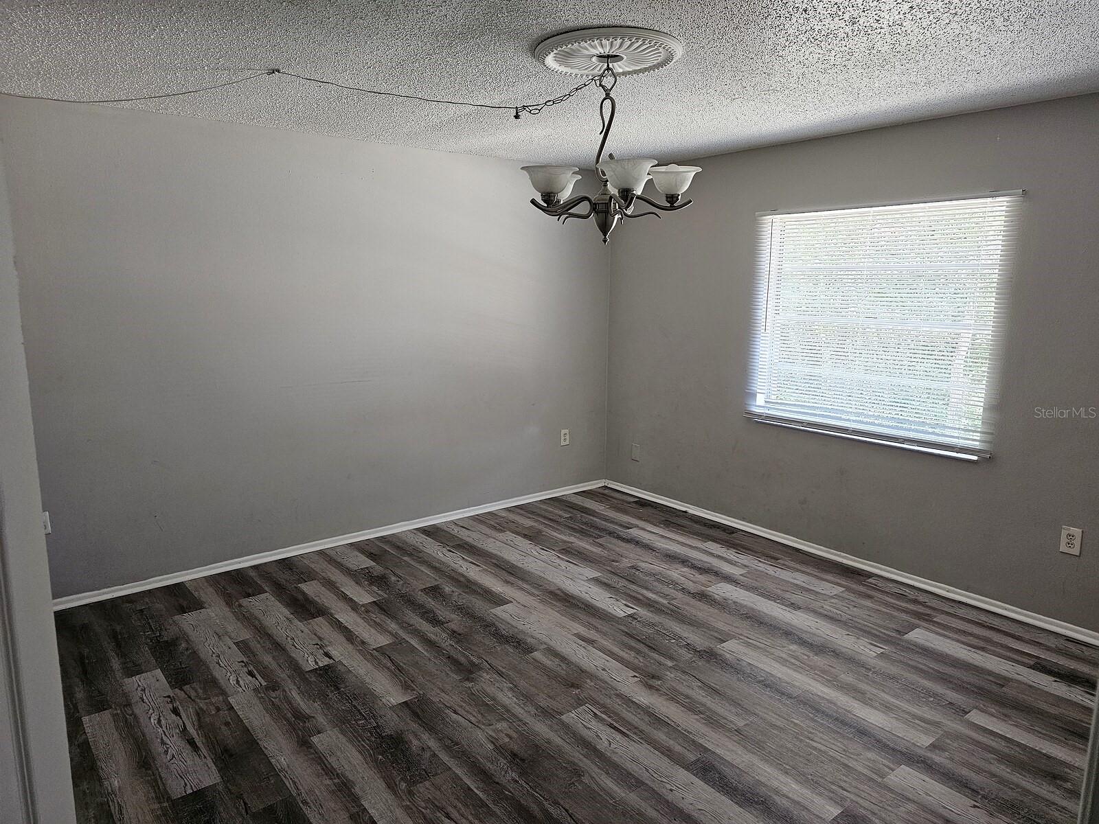 SPRING HILL UNIT 1 - Residential Income