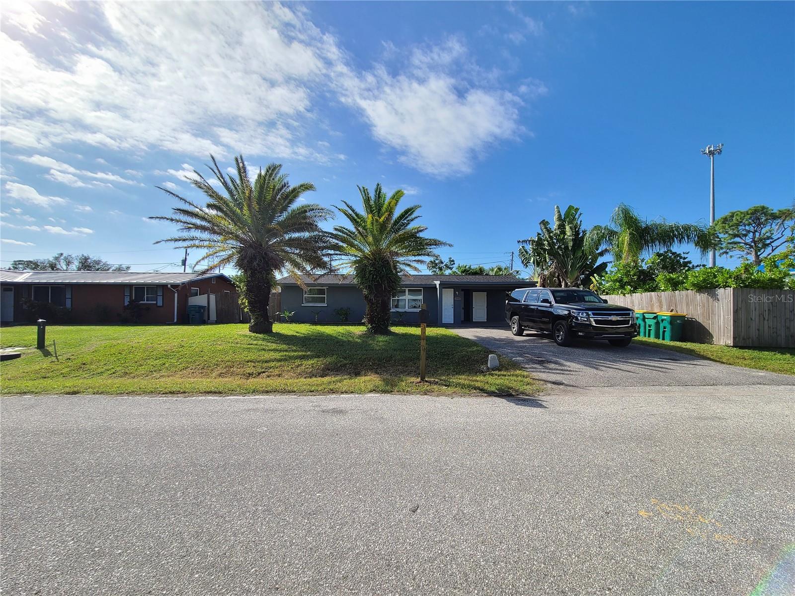 PINE LAKE - Residential