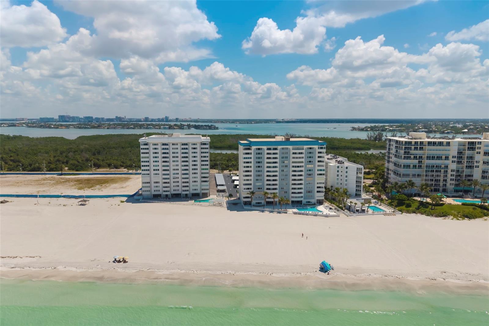 KEY TOWER SOUTH - Residential