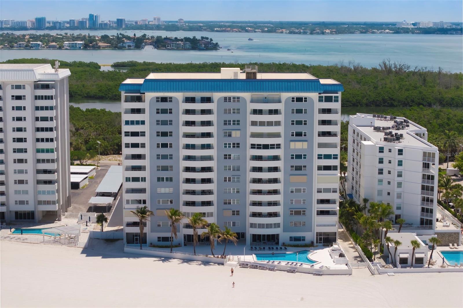 KEY TOWER SOUTH - Residential