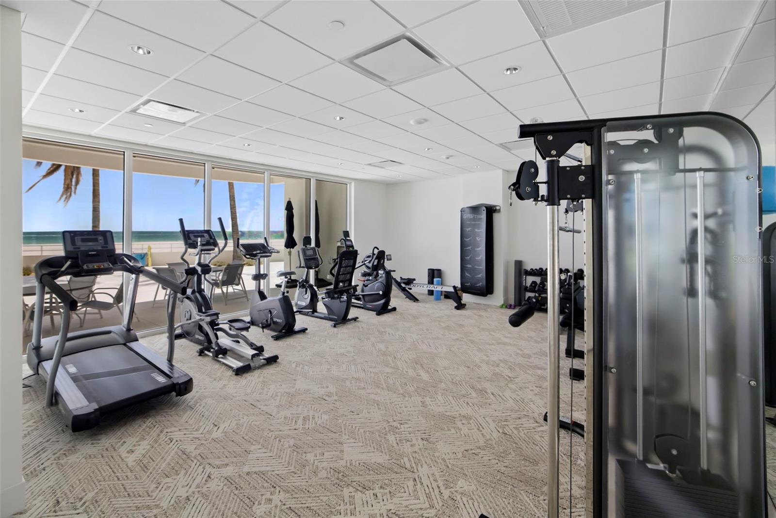 KEY TOWER SOUTH - Residential
