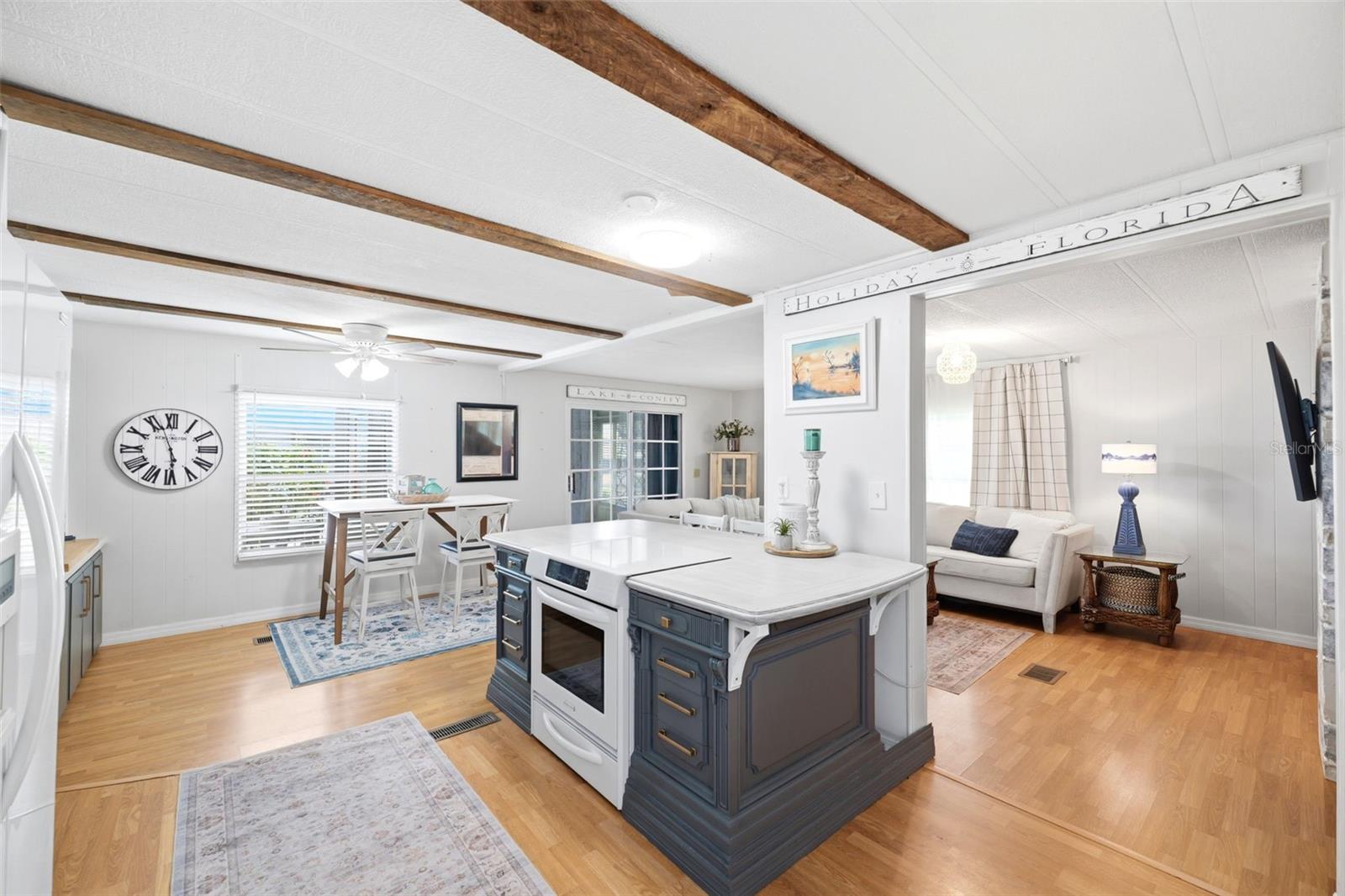 LAKE CONLEY MHP - Residential