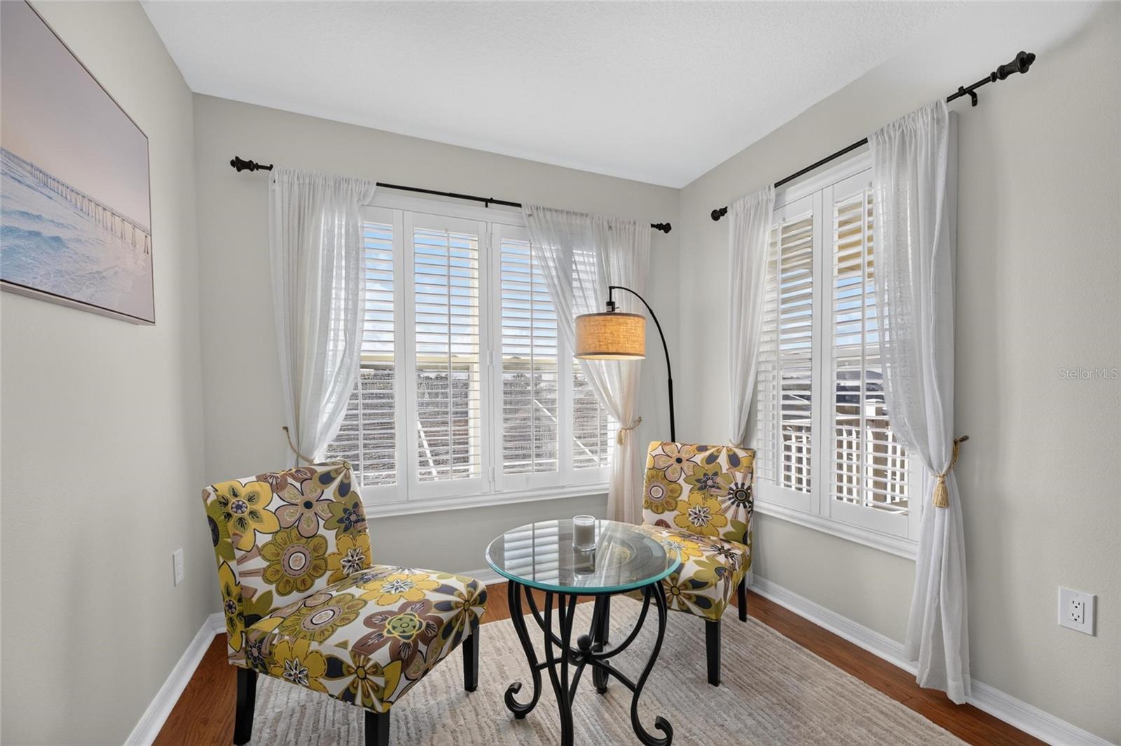APOLLO BEACH UNIT 06 - Residential