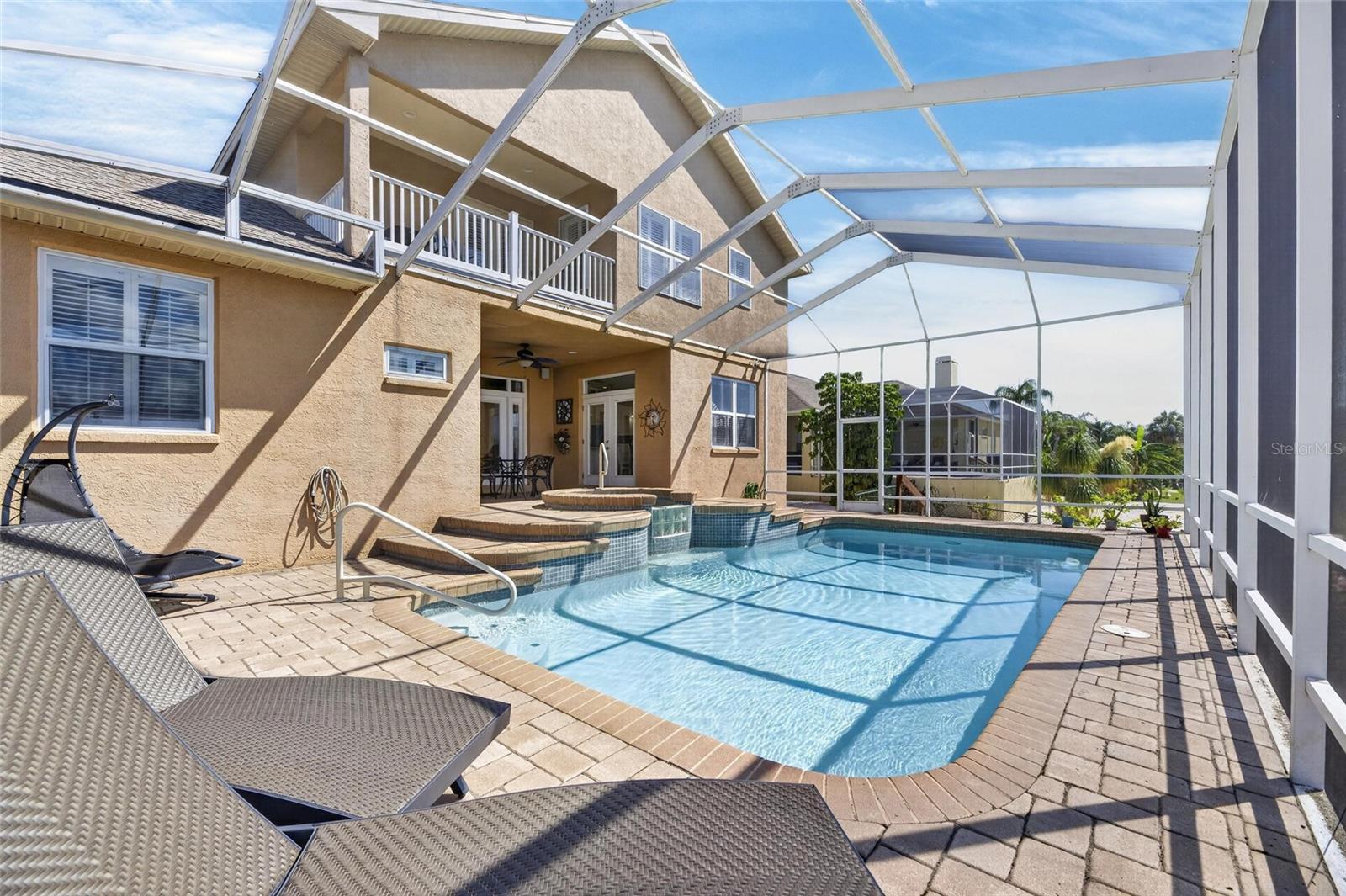 APOLLO BEACH UNIT 06 - Residential