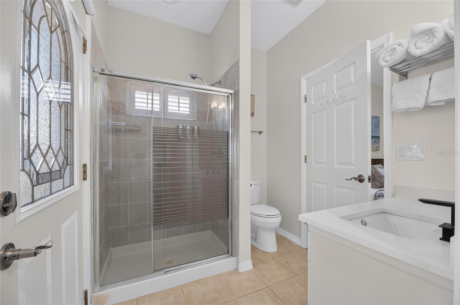 APOLLO BEACH UNIT 06 - Residential
