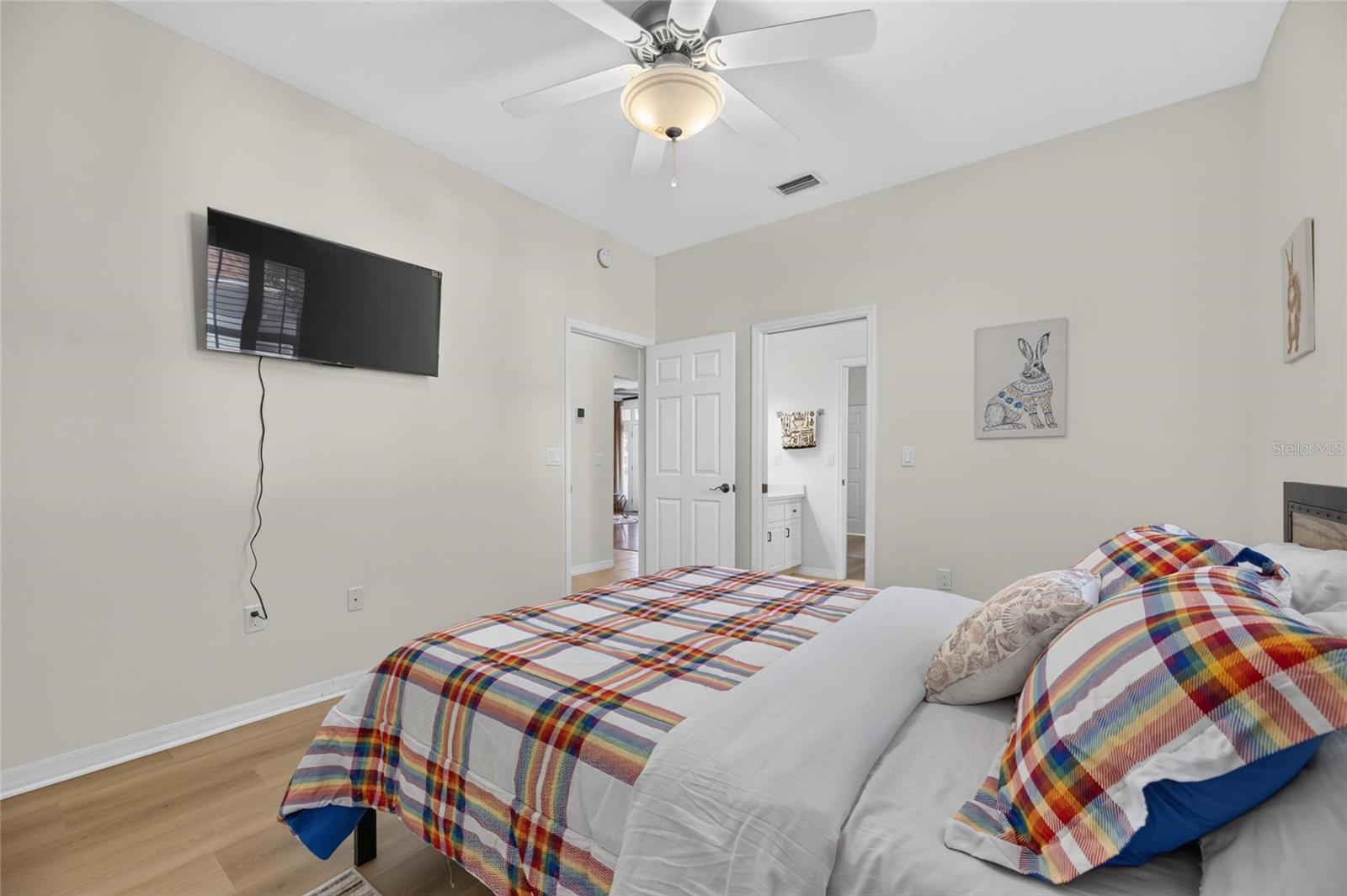 APOLLO BEACH UNIT 06 - Residential