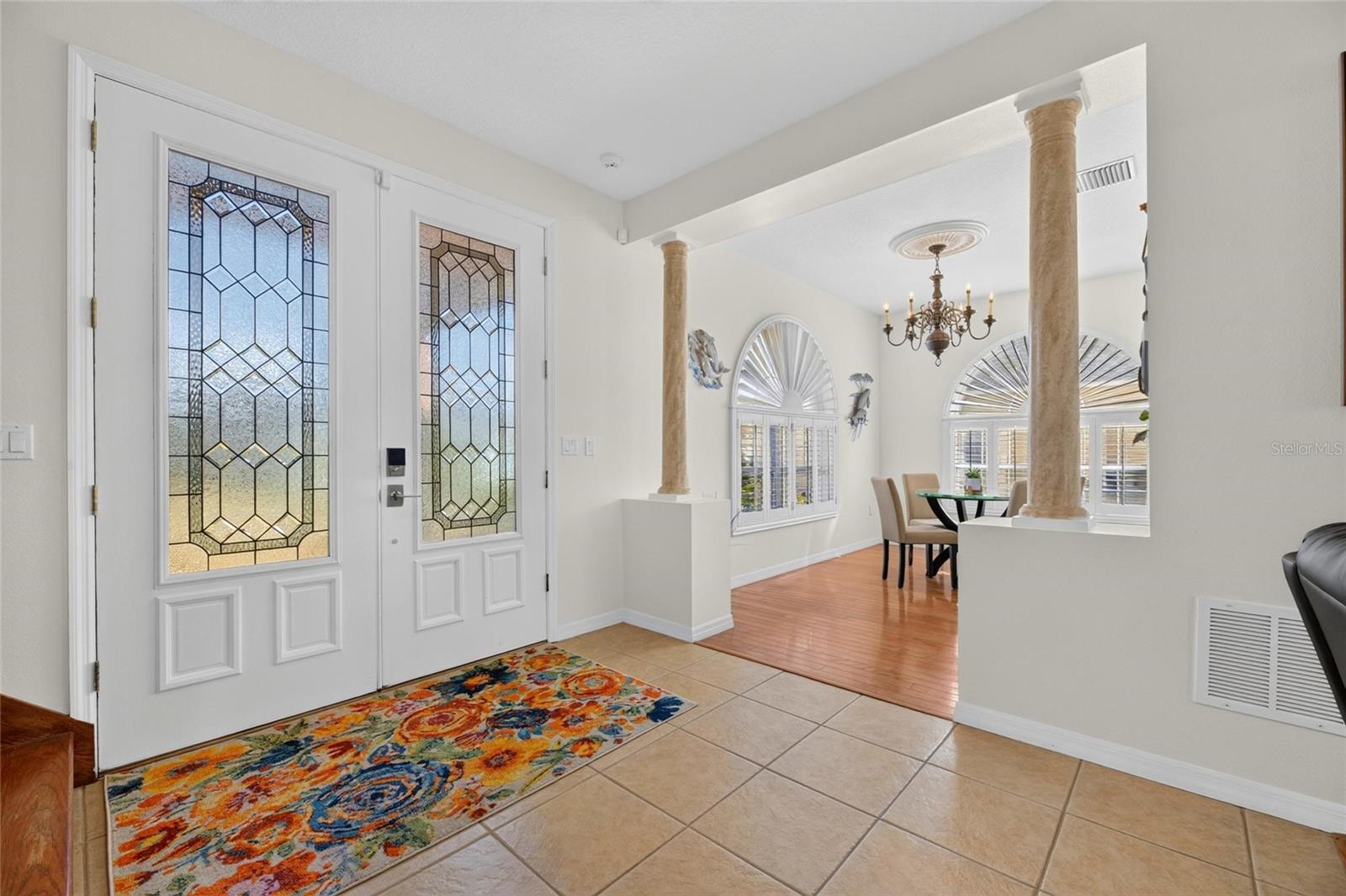 APOLLO BEACH UNIT 06 - Residential