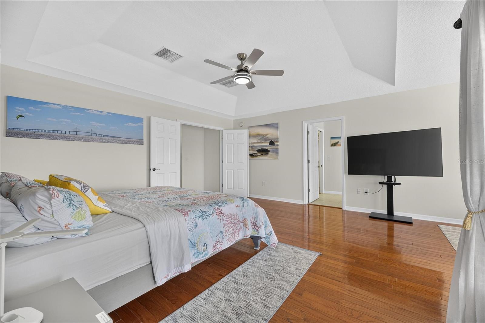 APOLLO BEACH UNIT 06 - Residential