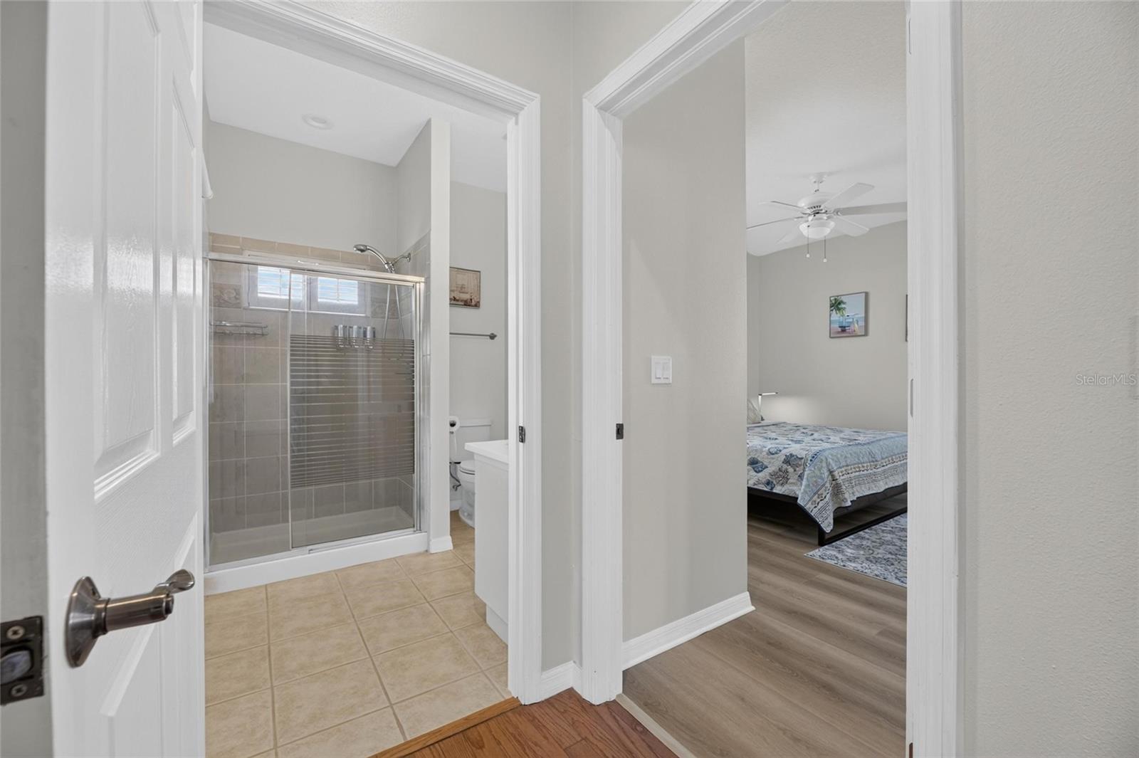 APOLLO BEACH UNIT 06 - Residential