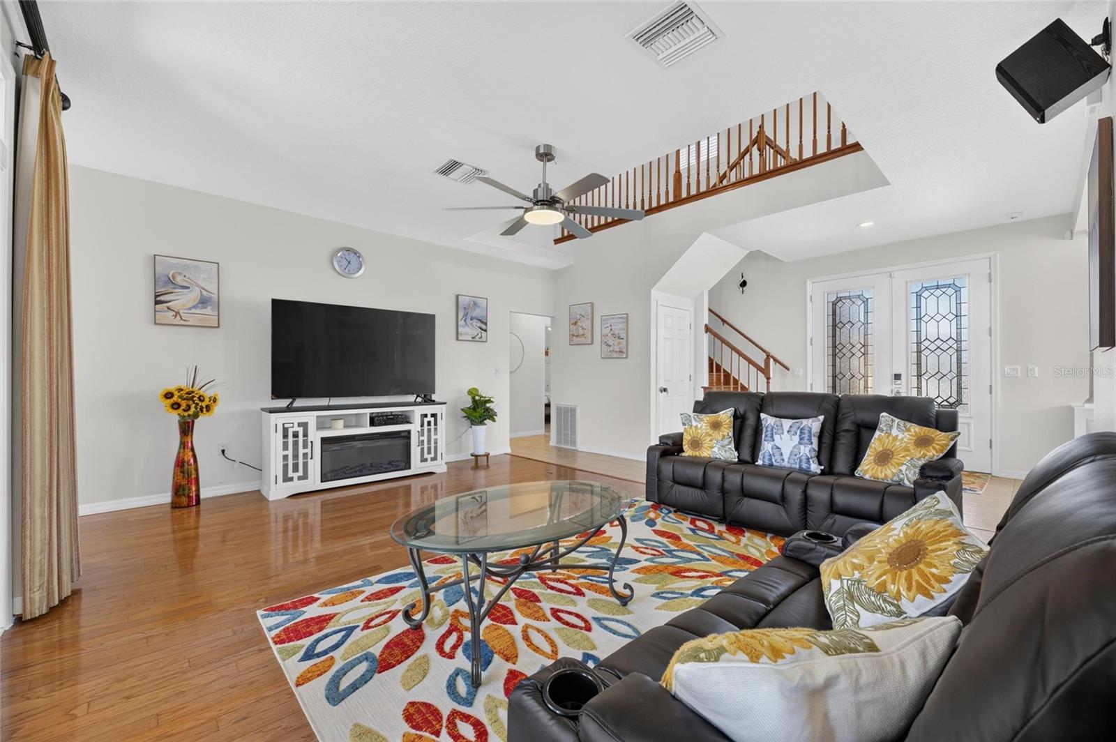 APOLLO BEACH UNIT 06 - Residential