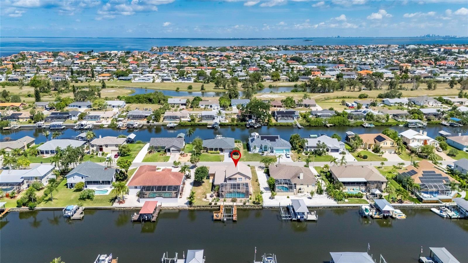 APOLLO BEACH UNIT 06 - Residential
