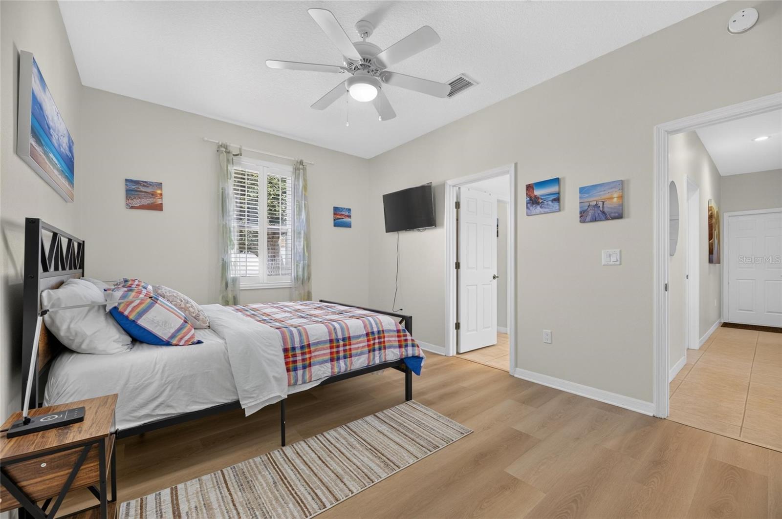 APOLLO BEACH UNIT 06 - Residential