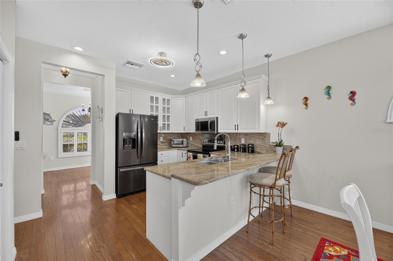 APOLLO BEACH UNIT 06 - Residential