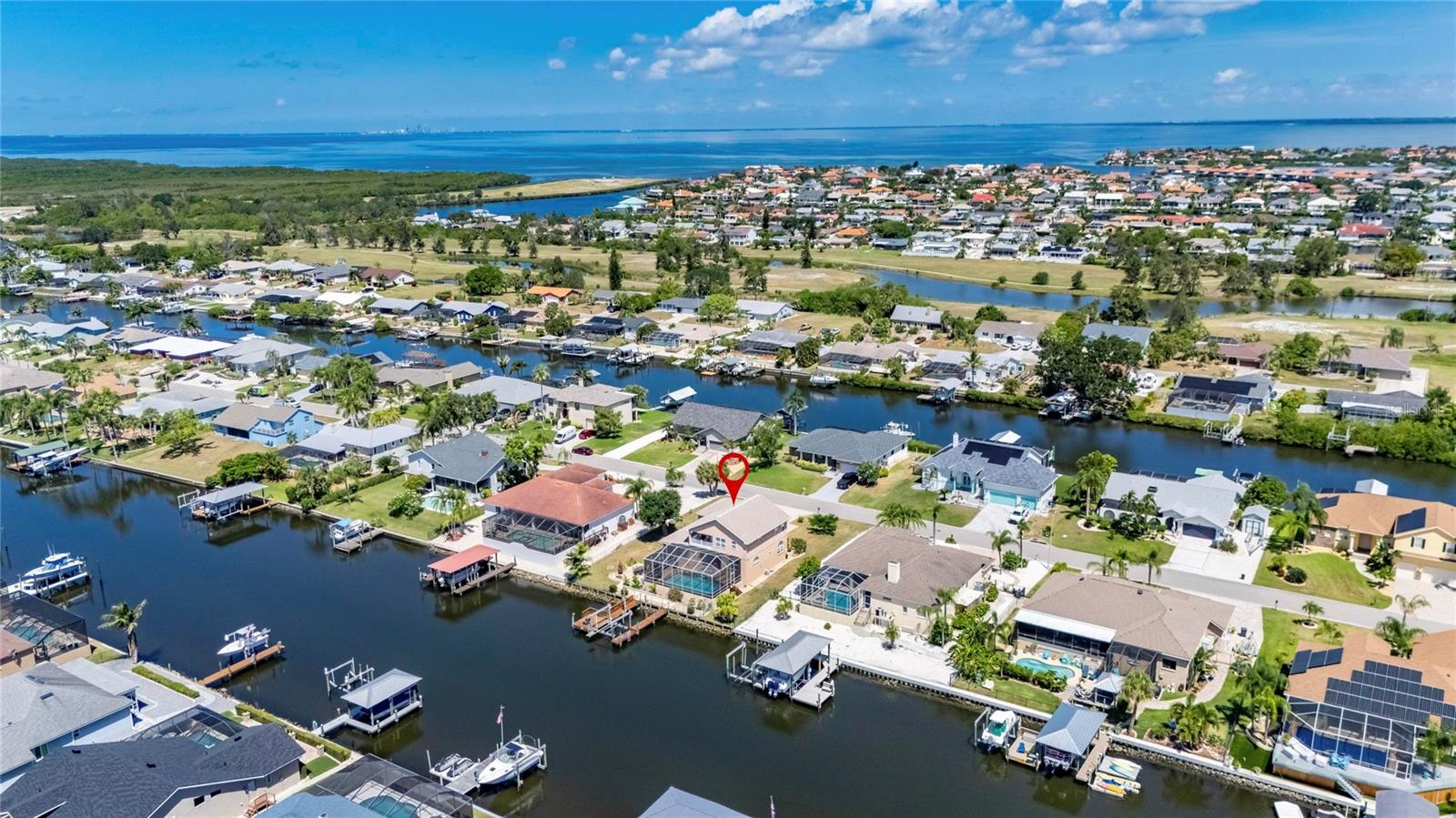 APOLLO BEACH UNIT 06 - Residential