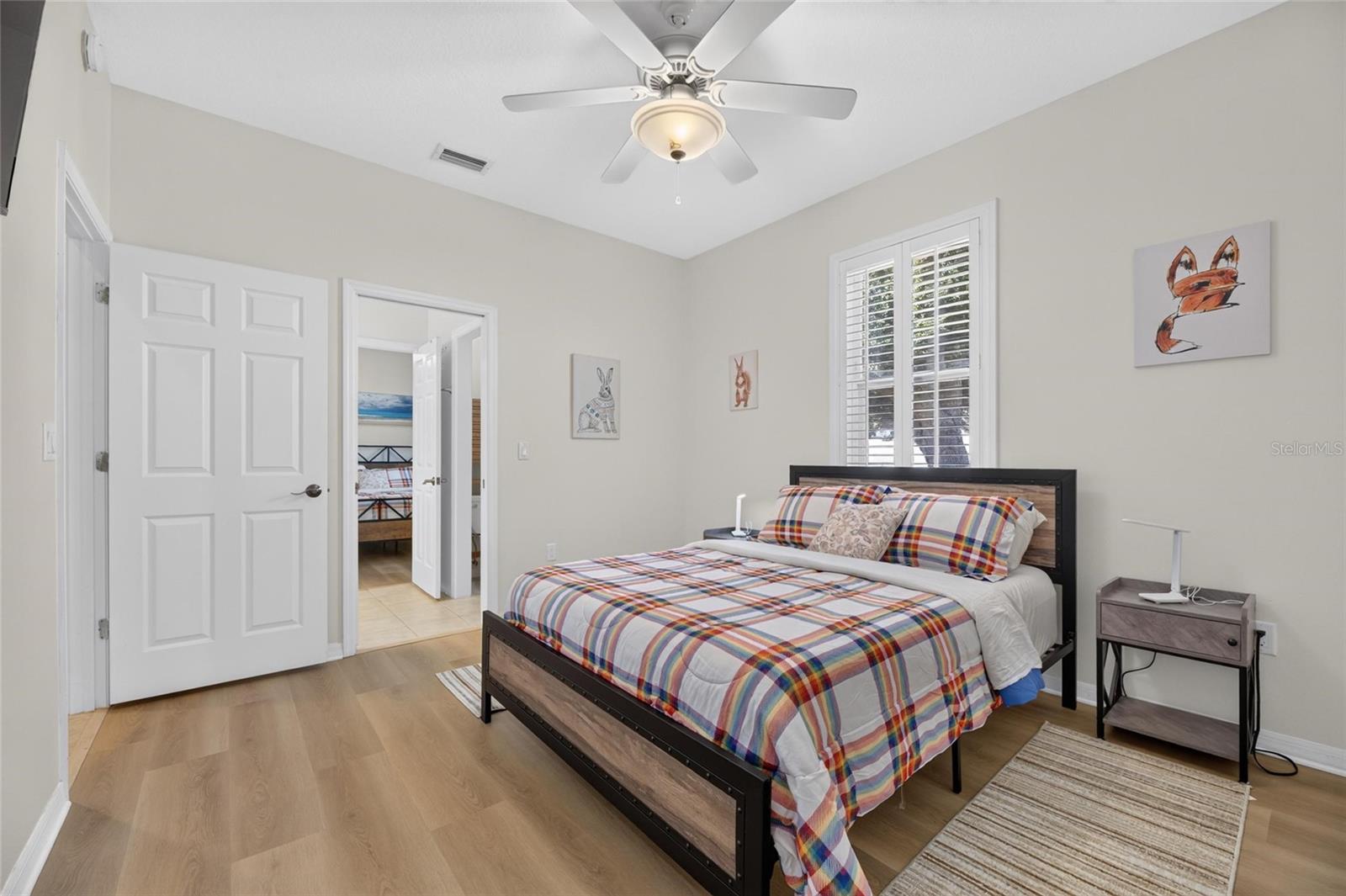 APOLLO BEACH UNIT 06 - Residential