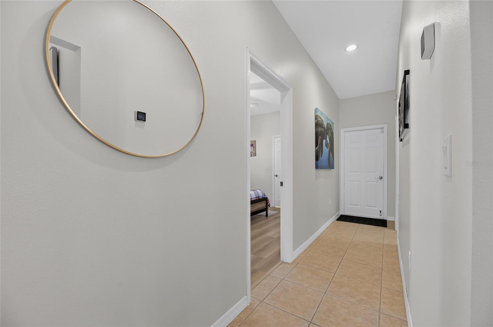 APOLLO BEACH UNIT 06 - Residential