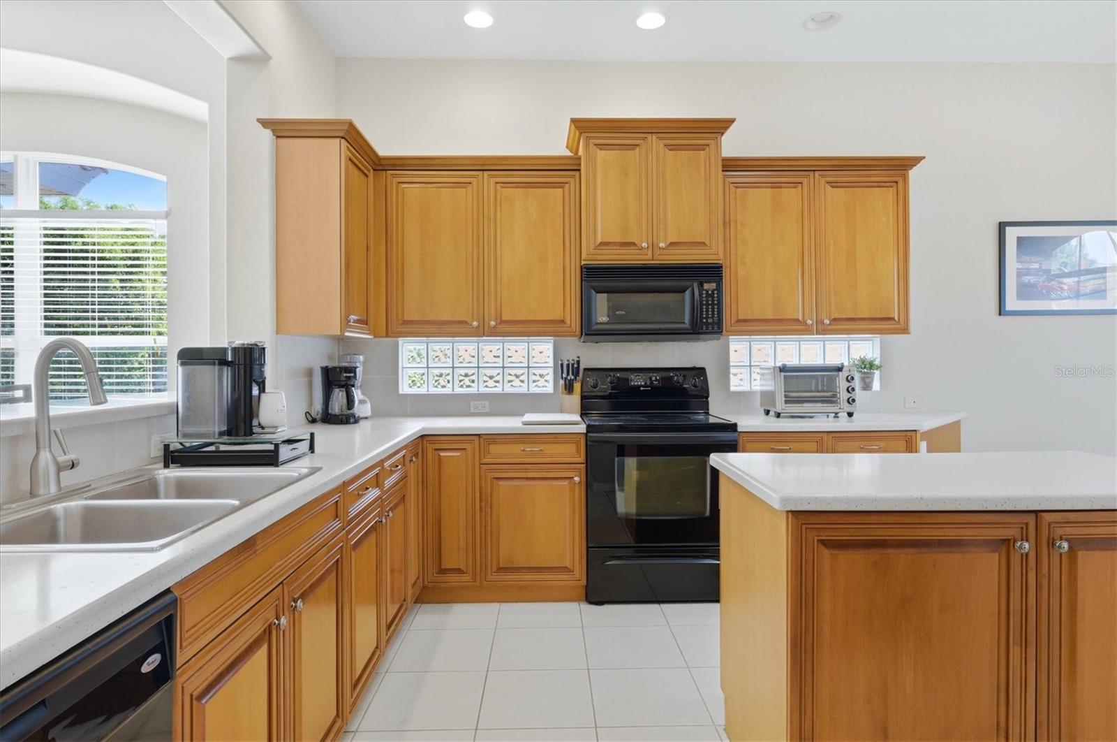 ENCLAVE AT ASHTON - Residential