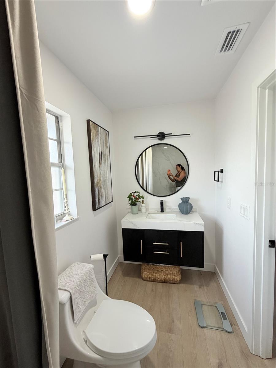 WINDTREE GARDENS CONDO PH 4 - Residential