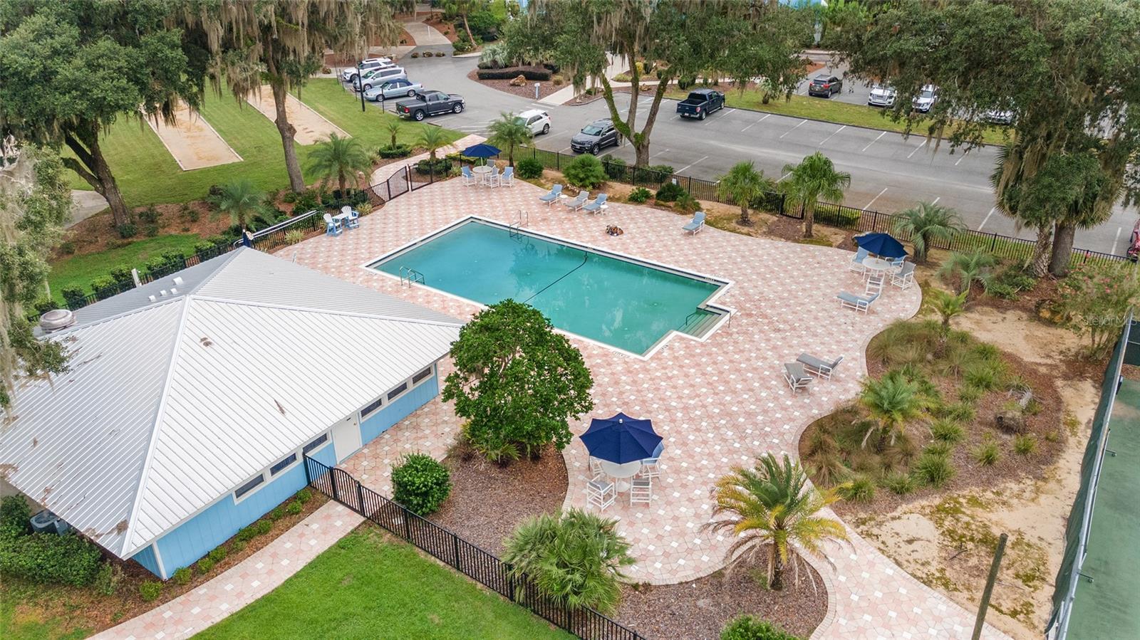FAIRWAY ESTATES WEST OF RAINBOW SPRINGS - Residential