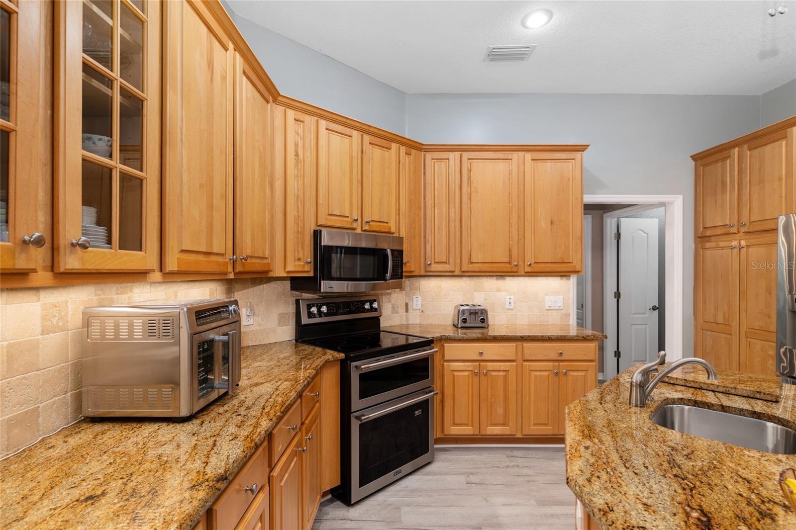 FAIRWAY ESTATES WEST OF RAINBOW SPRINGS - Residential