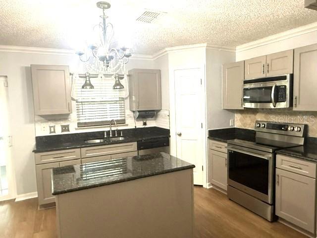 LAKE DOE COVE PH 04 A & M - Residential