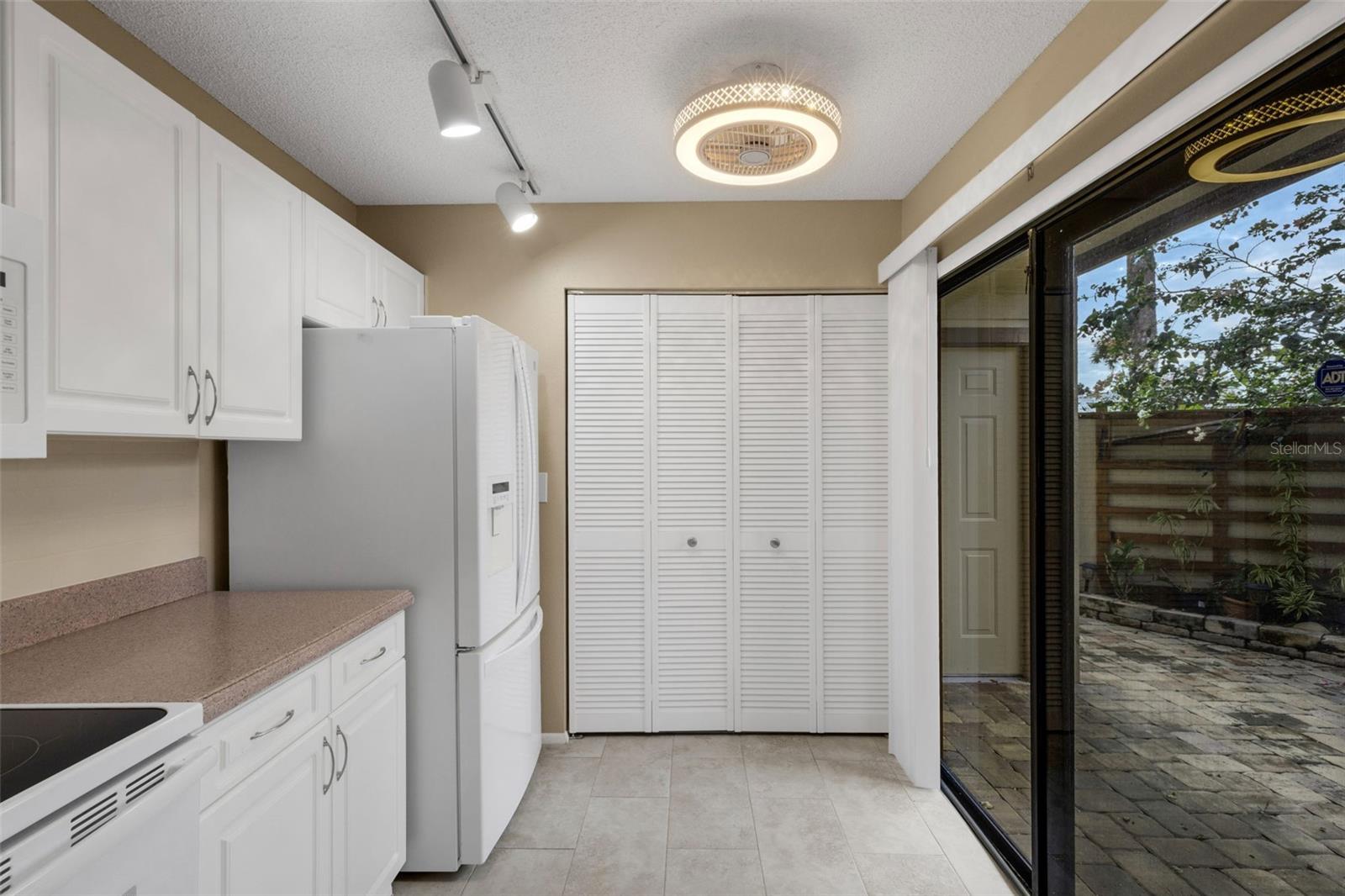 FORTY-THREE WEST II - Residential