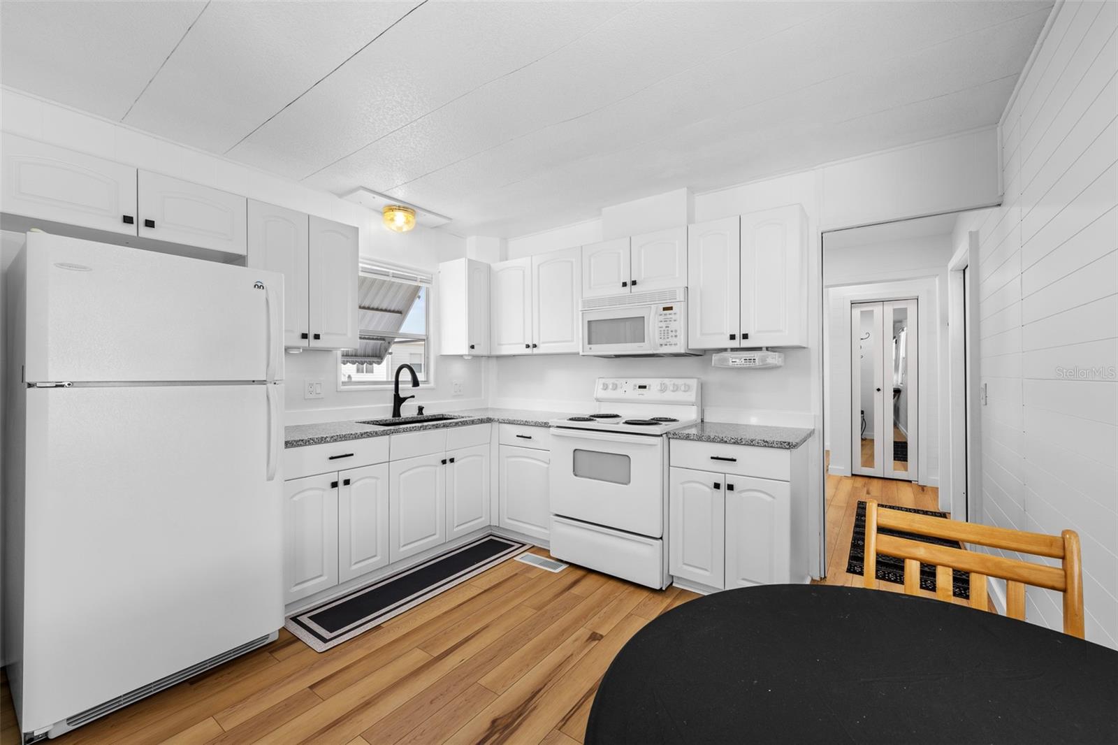 TIDEVUE ESTATES FIRST ADD - Residential