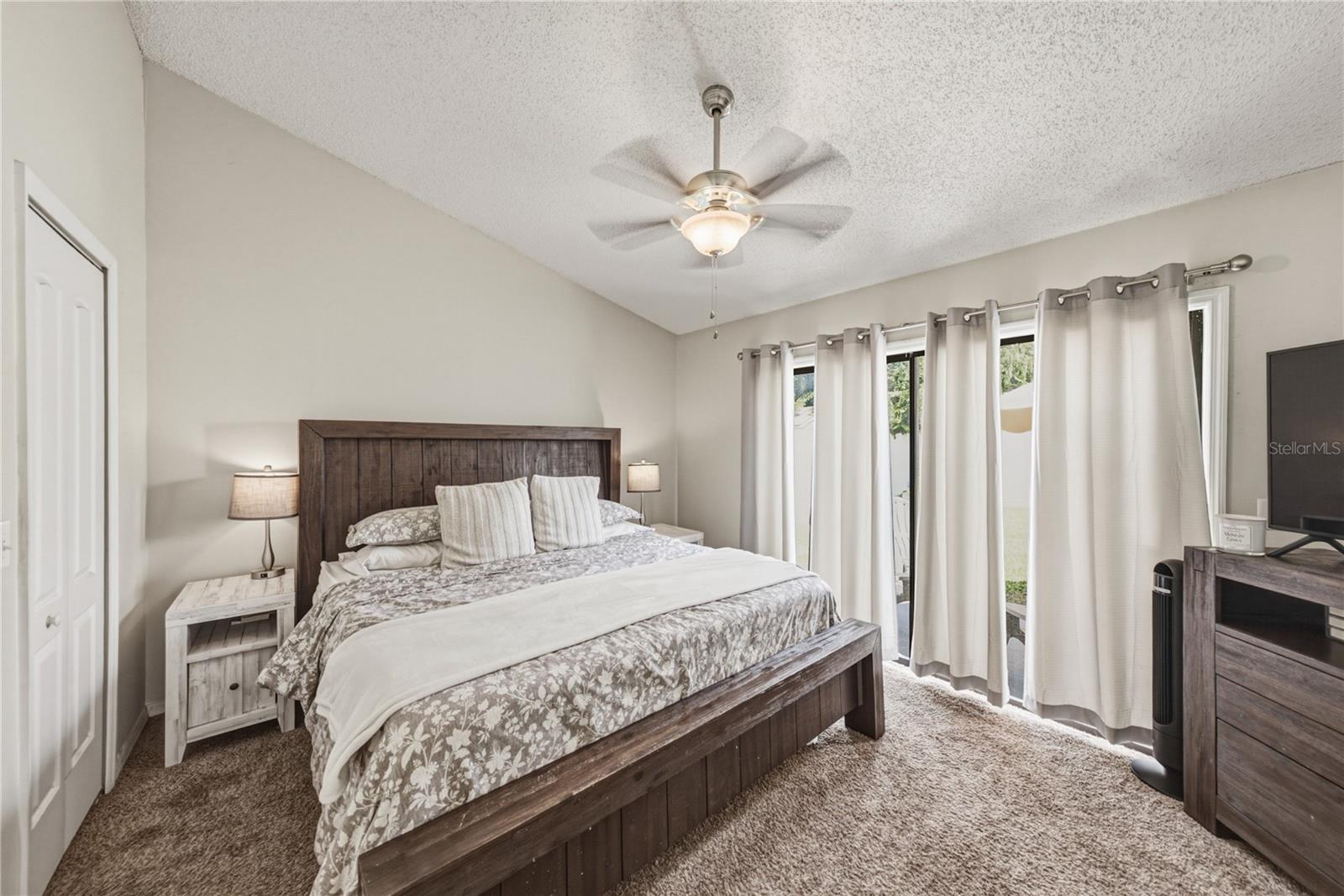 FOUR WINDS ESTATES - Residential