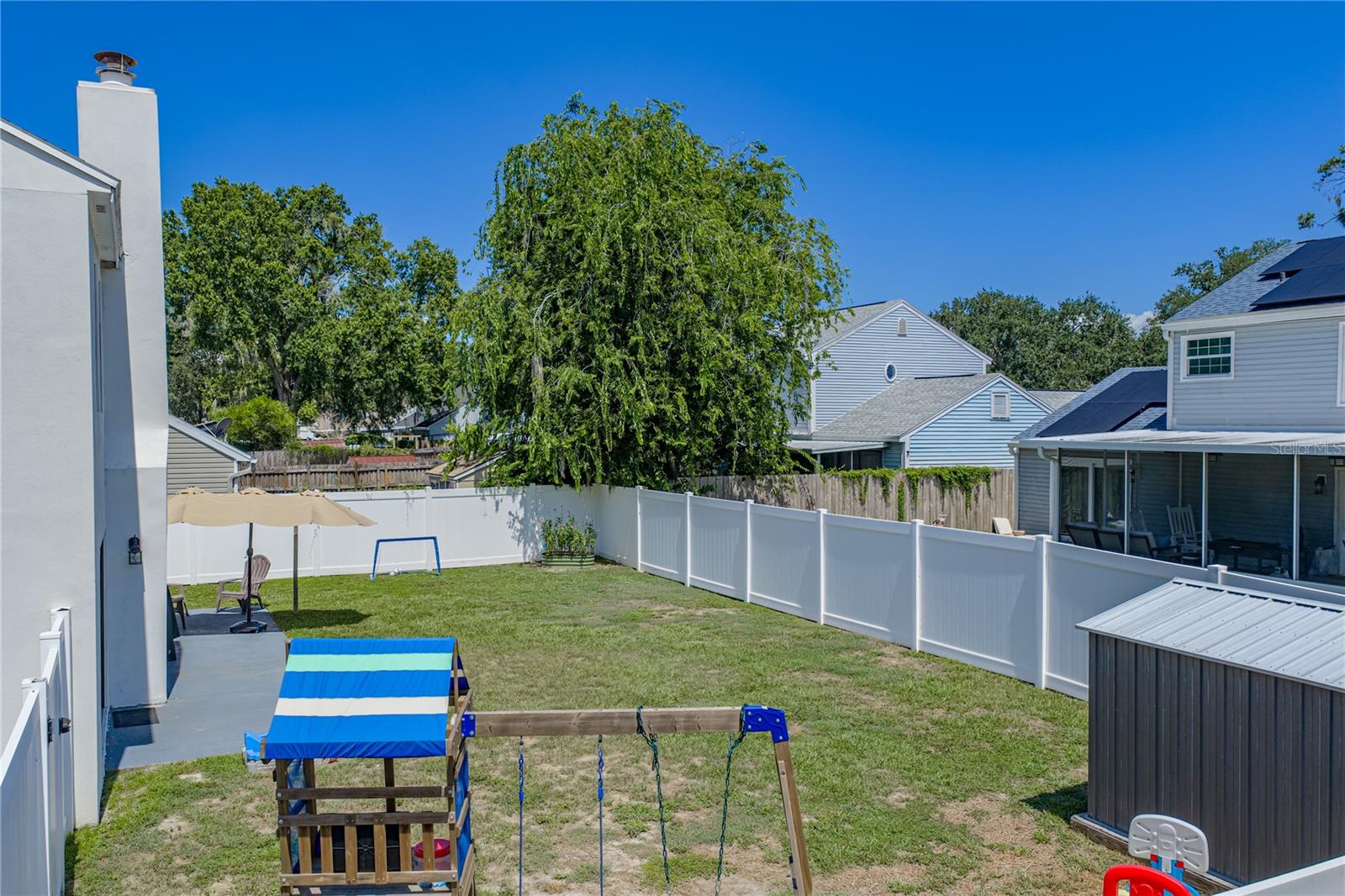 FOUR WINDS ESTATES - Residential