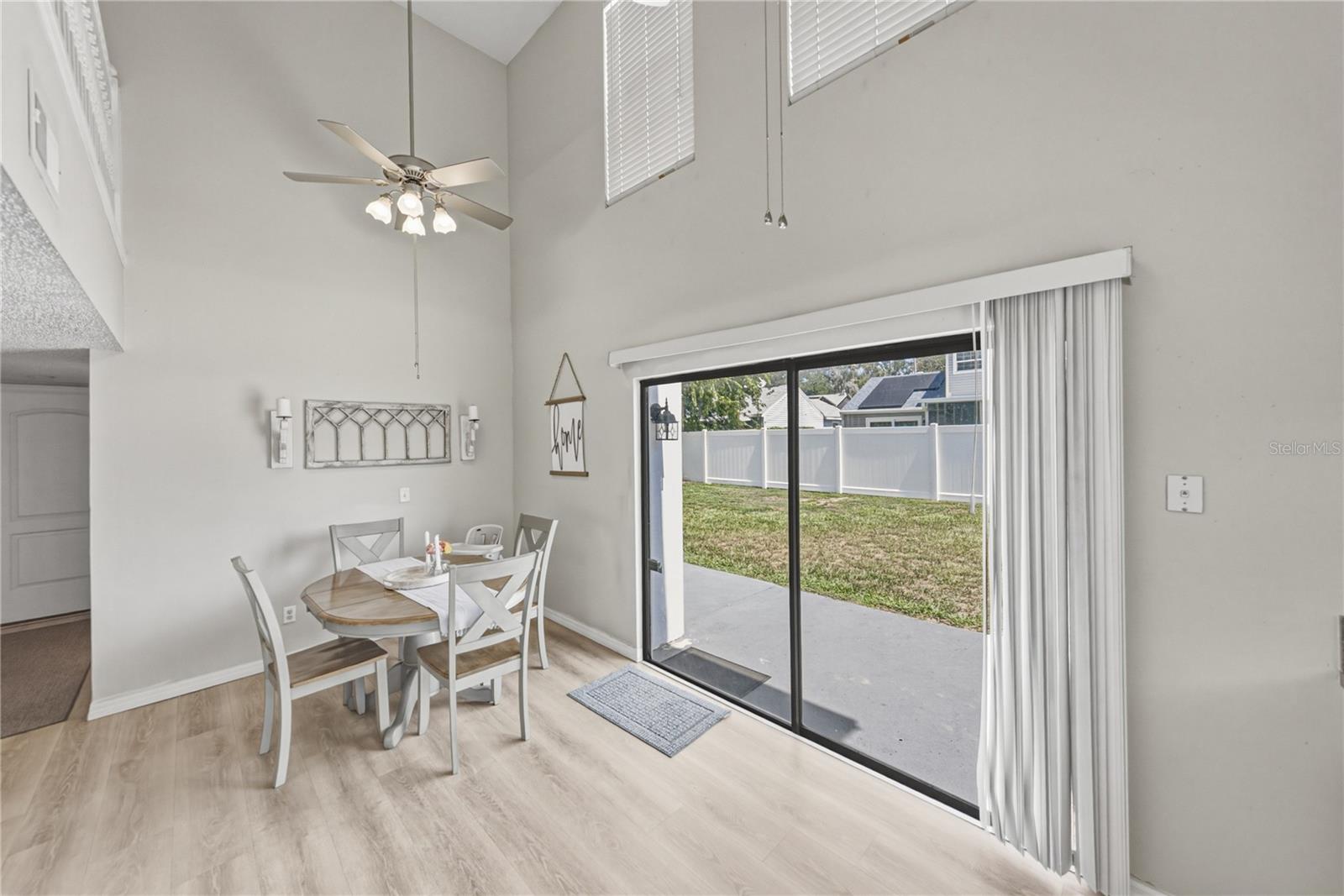 FOUR WINDS ESTATES - Residential