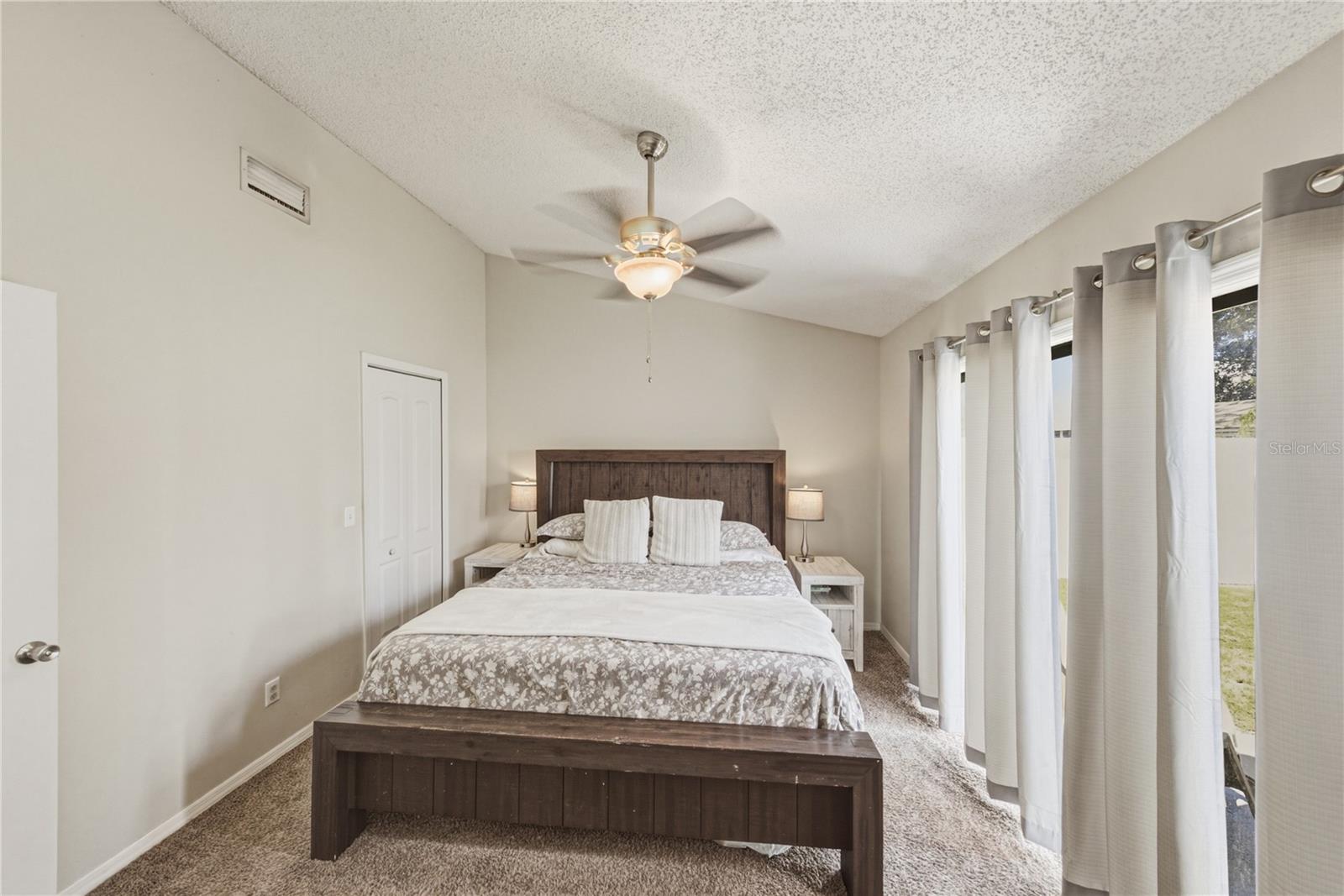 FOUR WINDS ESTATES - Residential