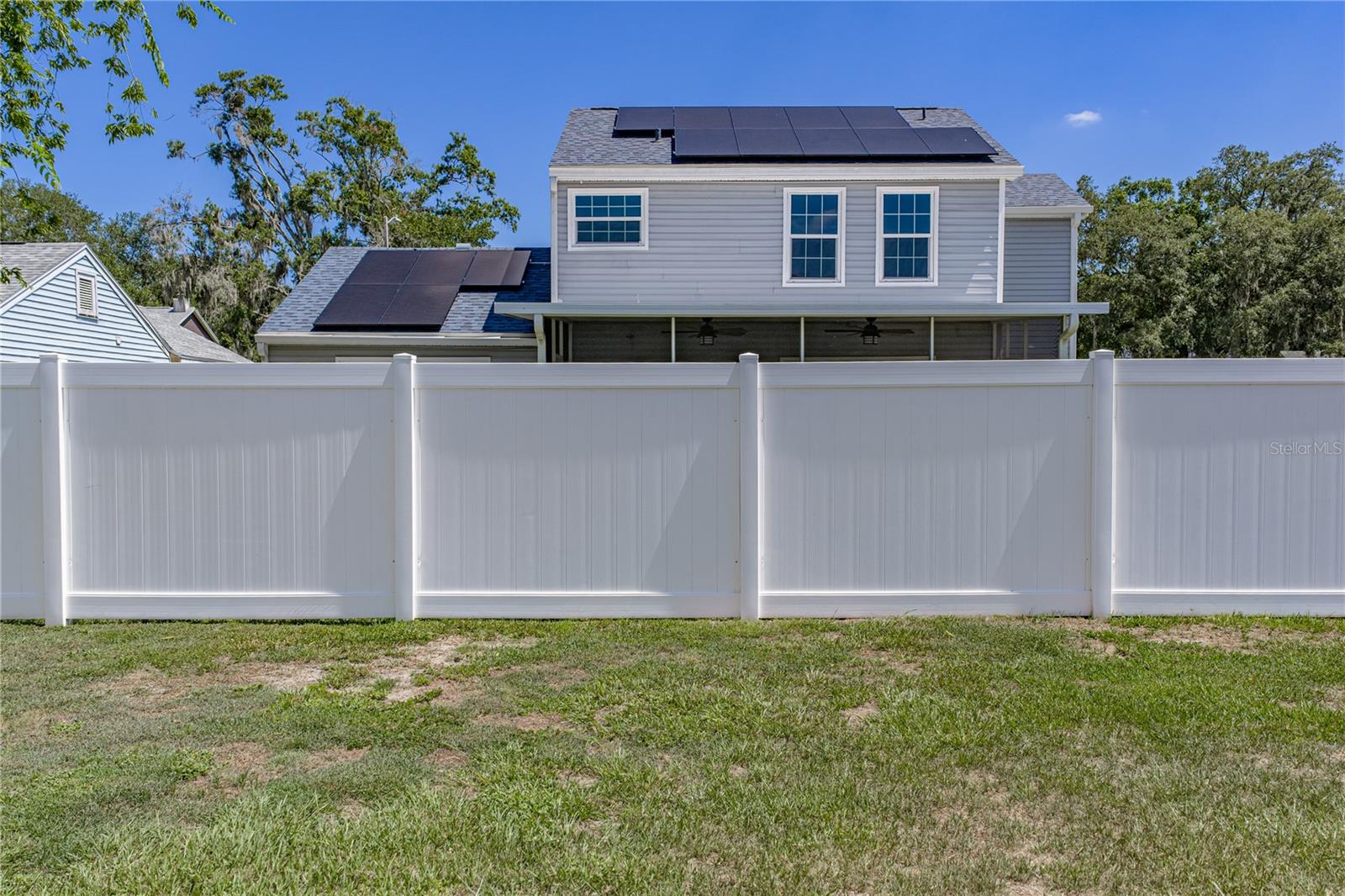 FOUR WINDS ESTATES - Residential