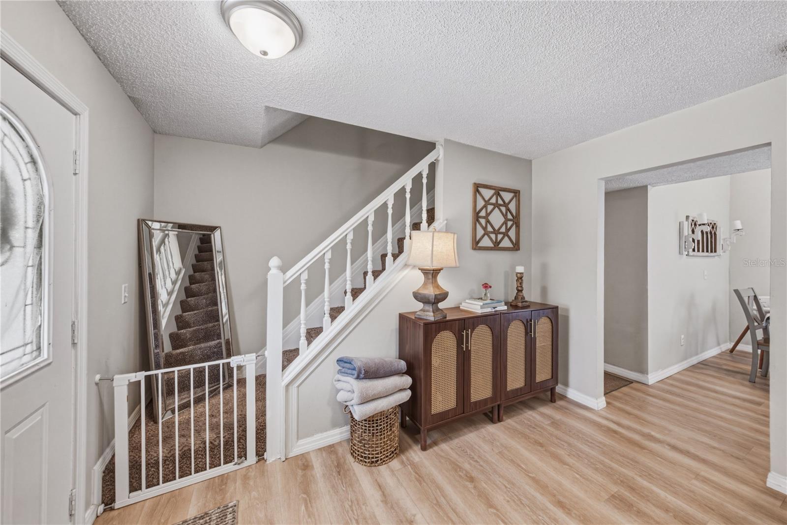 FOUR WINDS ESTATES - Residential