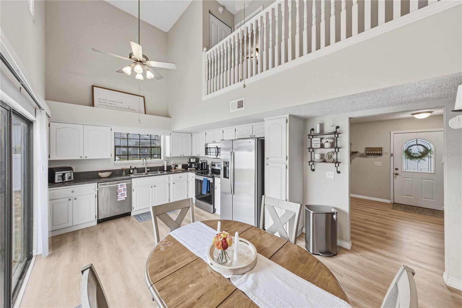 FOUR WINDS ESTATES - Residential