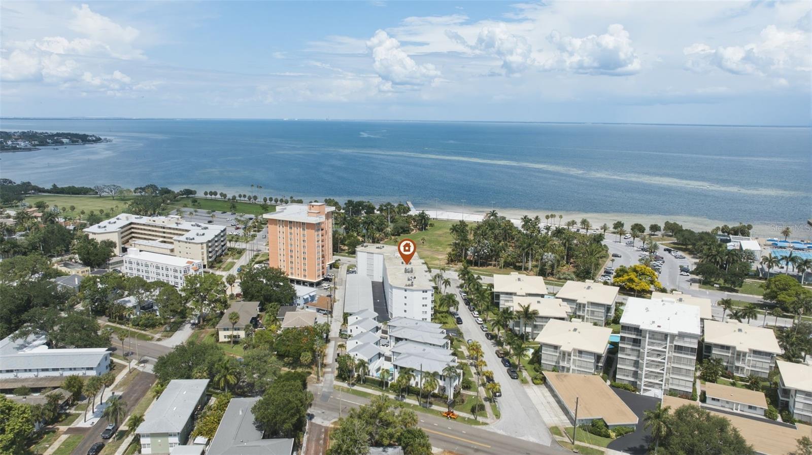 PARK SHORE CONDO - Residential