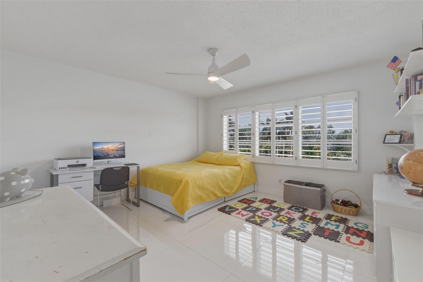 PARK SHORE CONDO - Residential