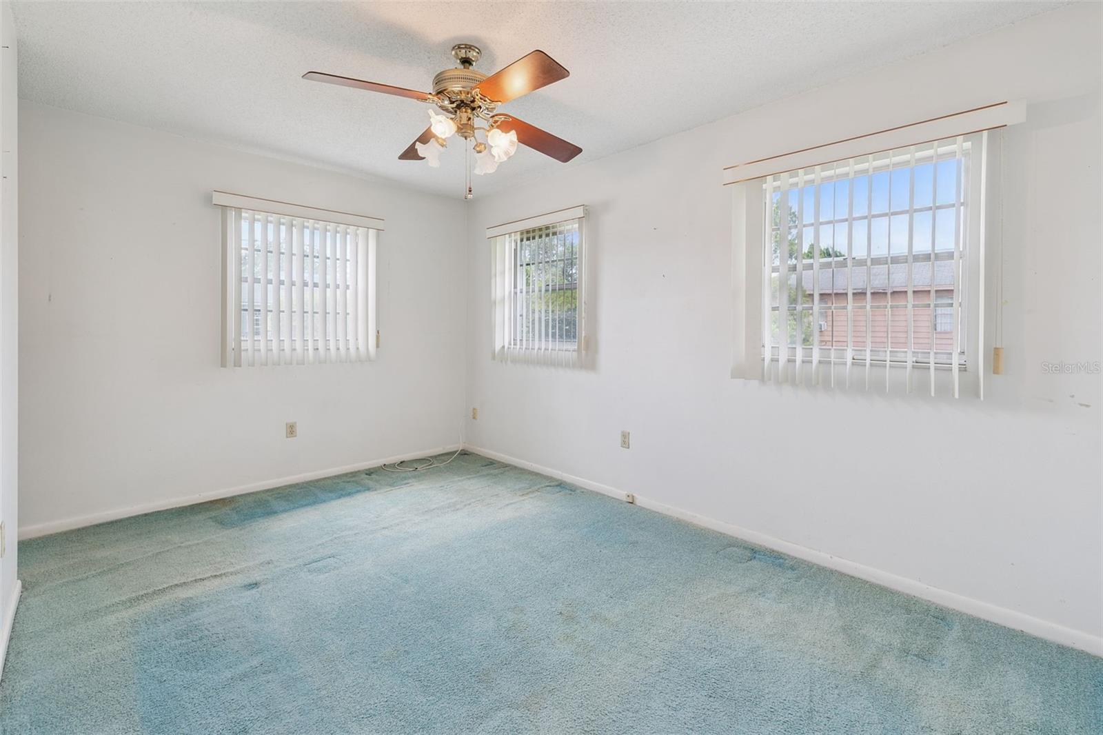 LAKE WALES LAND CO RESUB - Residential