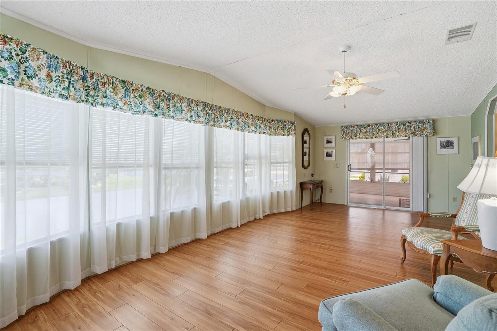 HARBOR ISLES PH 5 - Residential